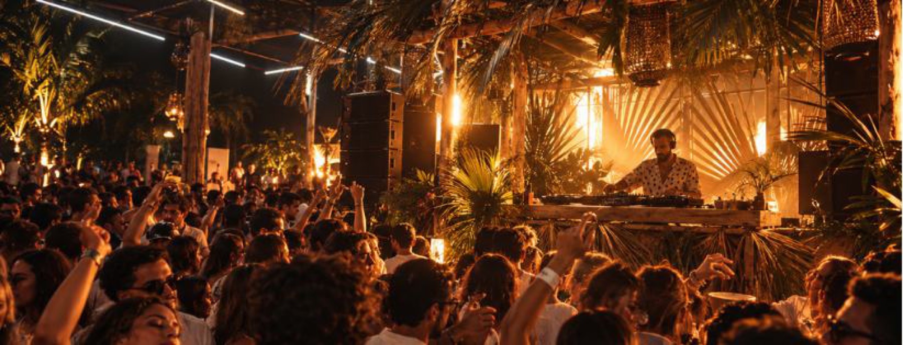 Festa à noite em Alter do Chão